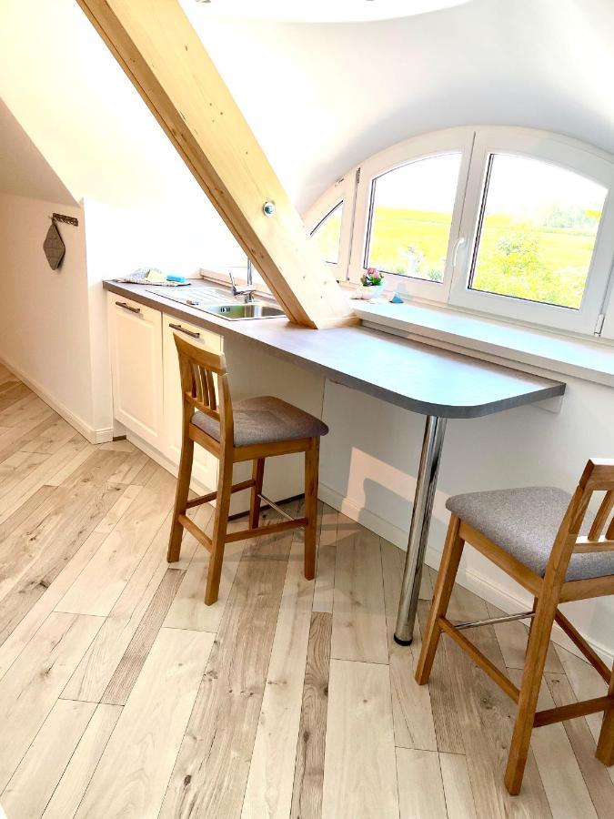 Zur Alten Boddenfischerei Ferienwohnung Heidezauber Neuendorf Heide Exterior foto